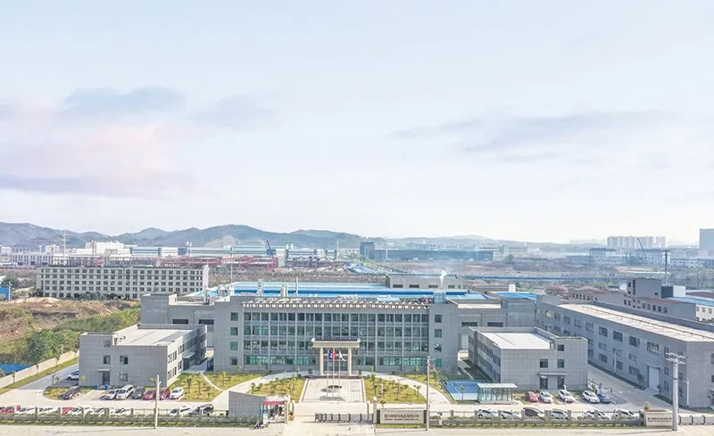 calibrated dropper bottle