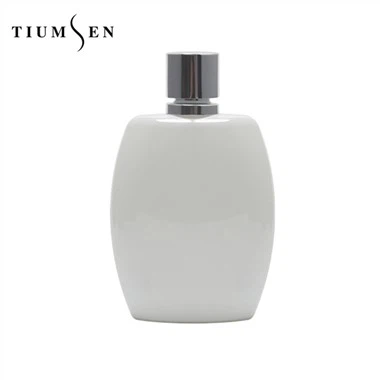 Ayollar parfyumeriya oq shishasi