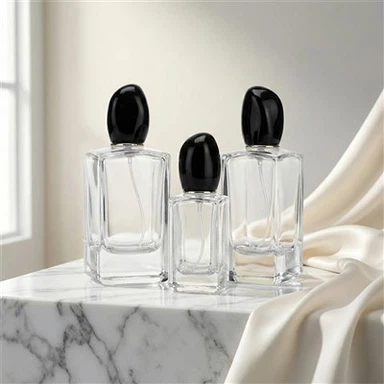 Turli xil parfyum shishalari